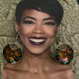 Cloisonné geometric shape earrings